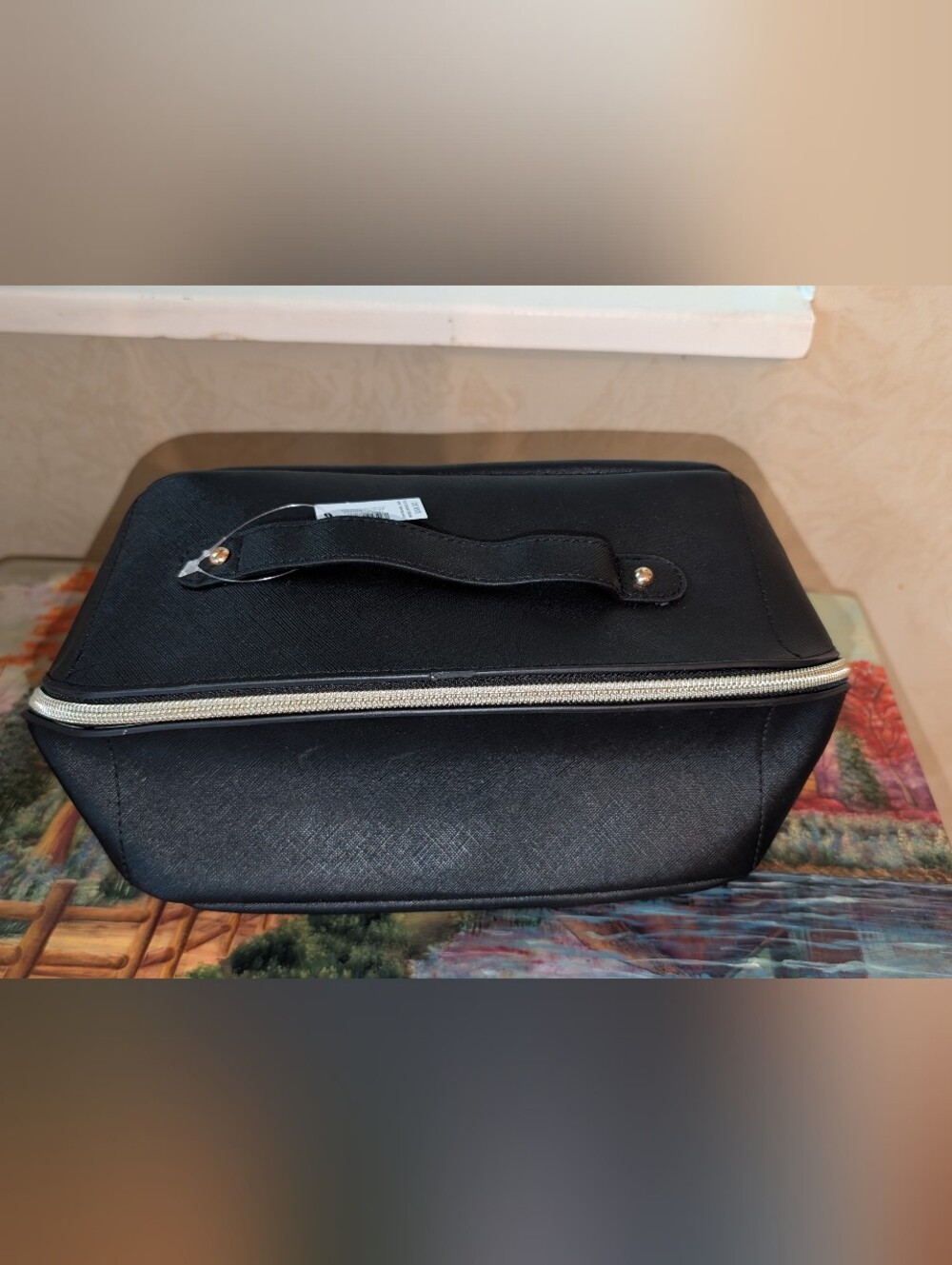 NWT Chicos Black Saffiano Faux Leather Toiletry Bag Travel Makeup Case NWT